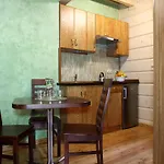 For 3 People With Terrace Apartament