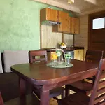 For 3 People With Terrace Apartament