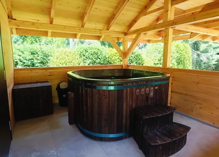 For 3 People With Terrace Appartamento Łapsze Niżne